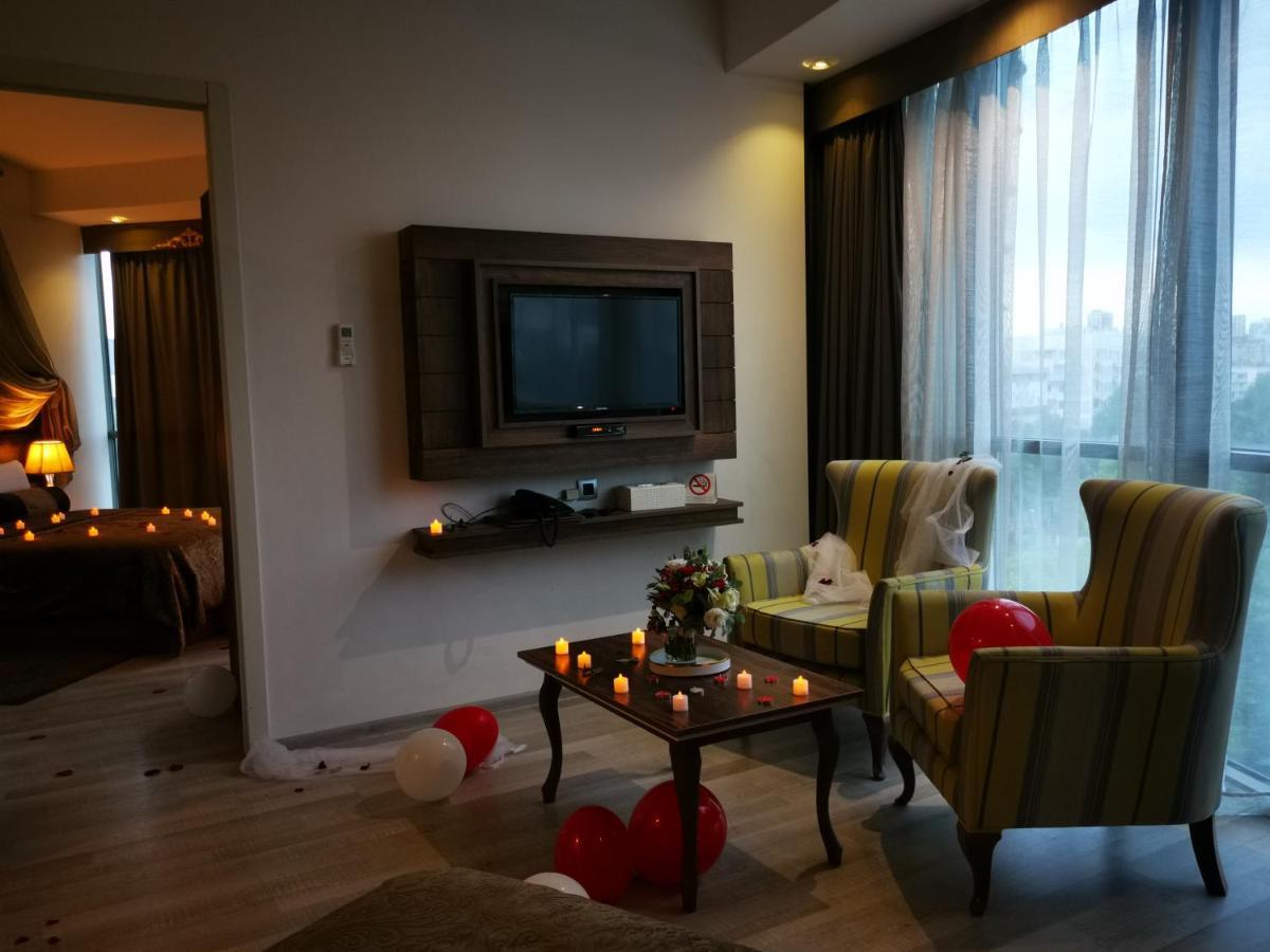 Green Queen Hotel Тбілісі Екстер'єр фото