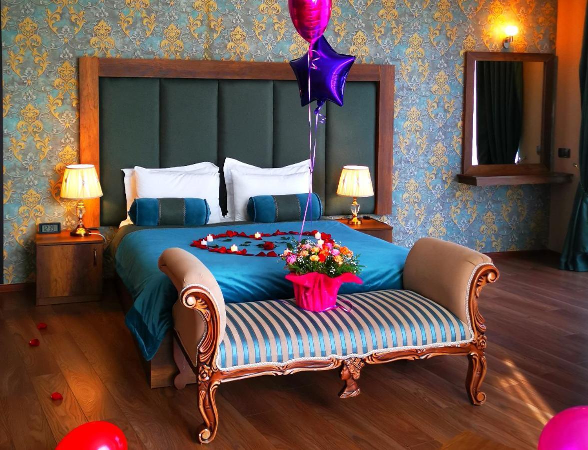 Green Queen Hotel Тбілісі Екстер'єр фото