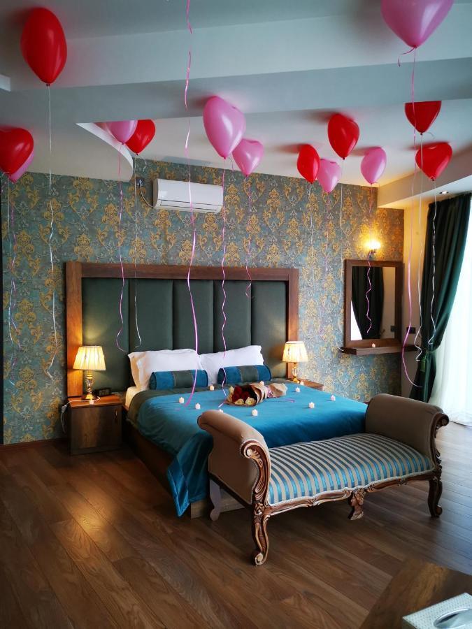 Green Queen Hotel Тбілісі Екстер'єр фото