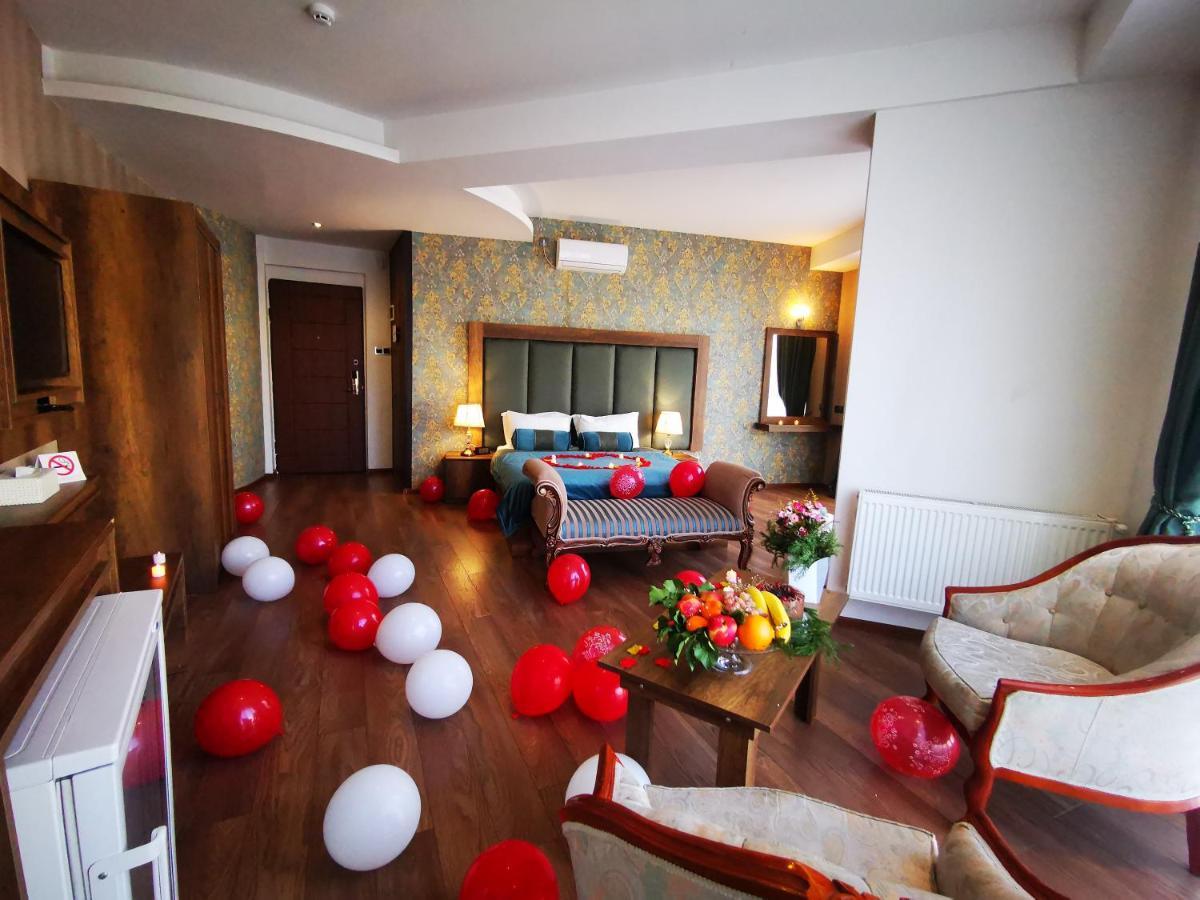 Green Queen Hotel Тбілісі Екстер'єр фото