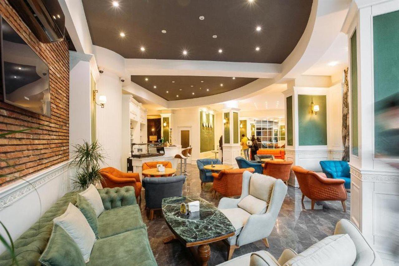 Green Queen Hotel Тбілісі Екстер'єр фото